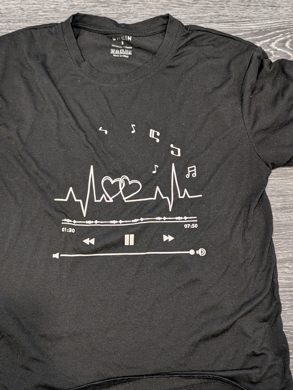 Black Short Sleeve Graphic Tee with White Music Heart Design